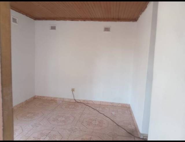 2 BEDROOM PROPERTY TO RENT IN MOUNTAIN RISE